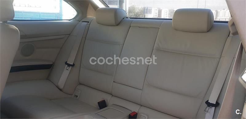 Usado BMW 325 197 CV (144 kW) 2008 Gris / plata Coupe