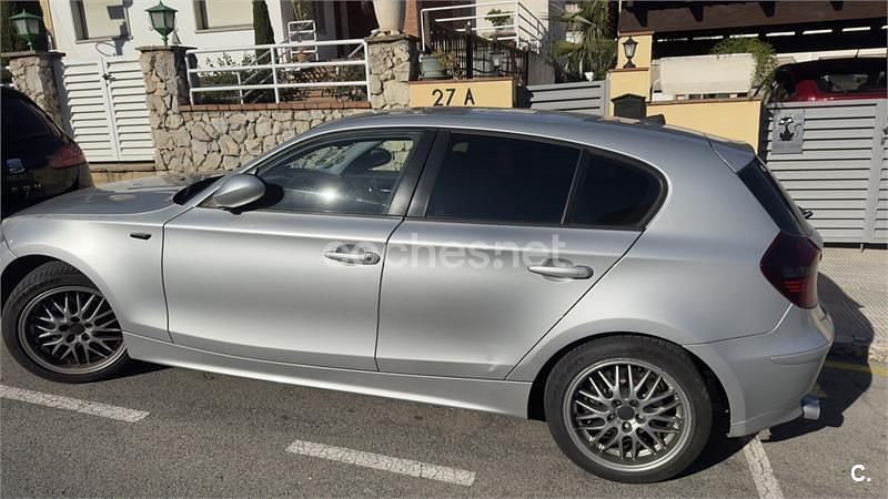 Usado BMW 120 150 CV (110 kW) 2006 Gris / plata Utilitario