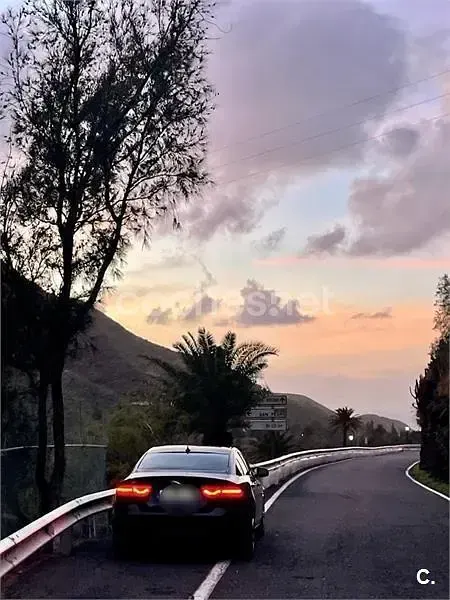 Usado Jaguar XE Portfolio 180 CV (132 kW) 2015 Azul Berlina