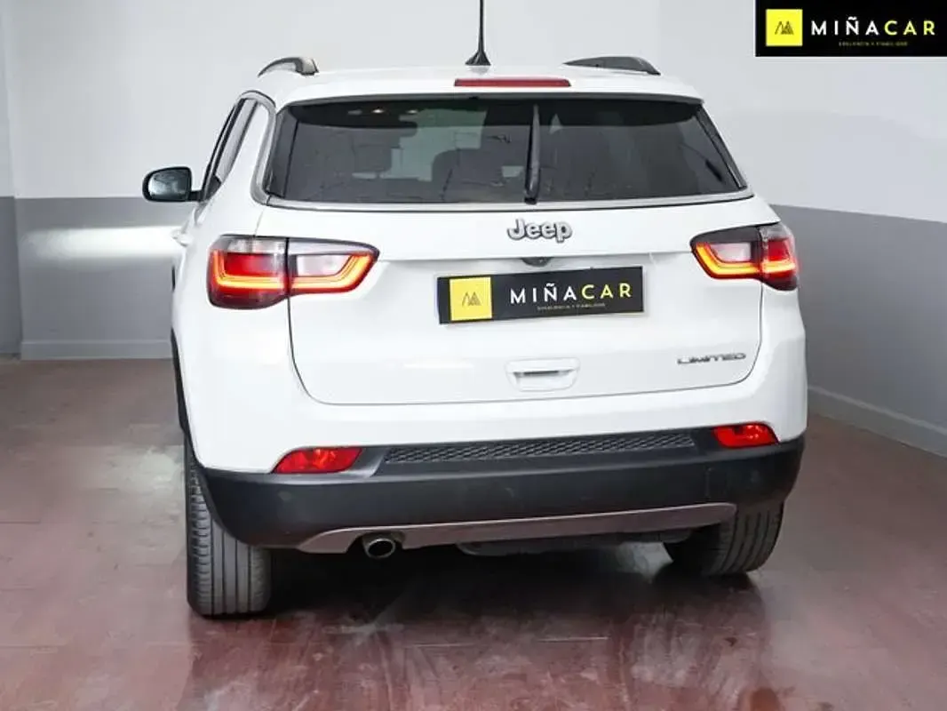 Usado Jeep Compass Limited 131 CV (96 kW) 2021 Blanco SUV