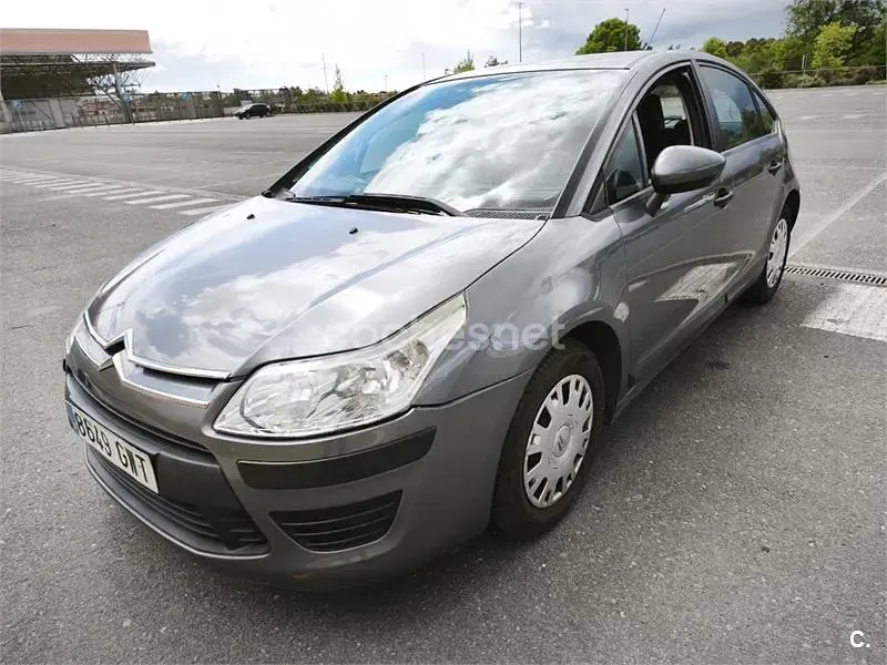 Usado Citroën C4 90 CV (66 kW) 2010 Gris / plata Berlina