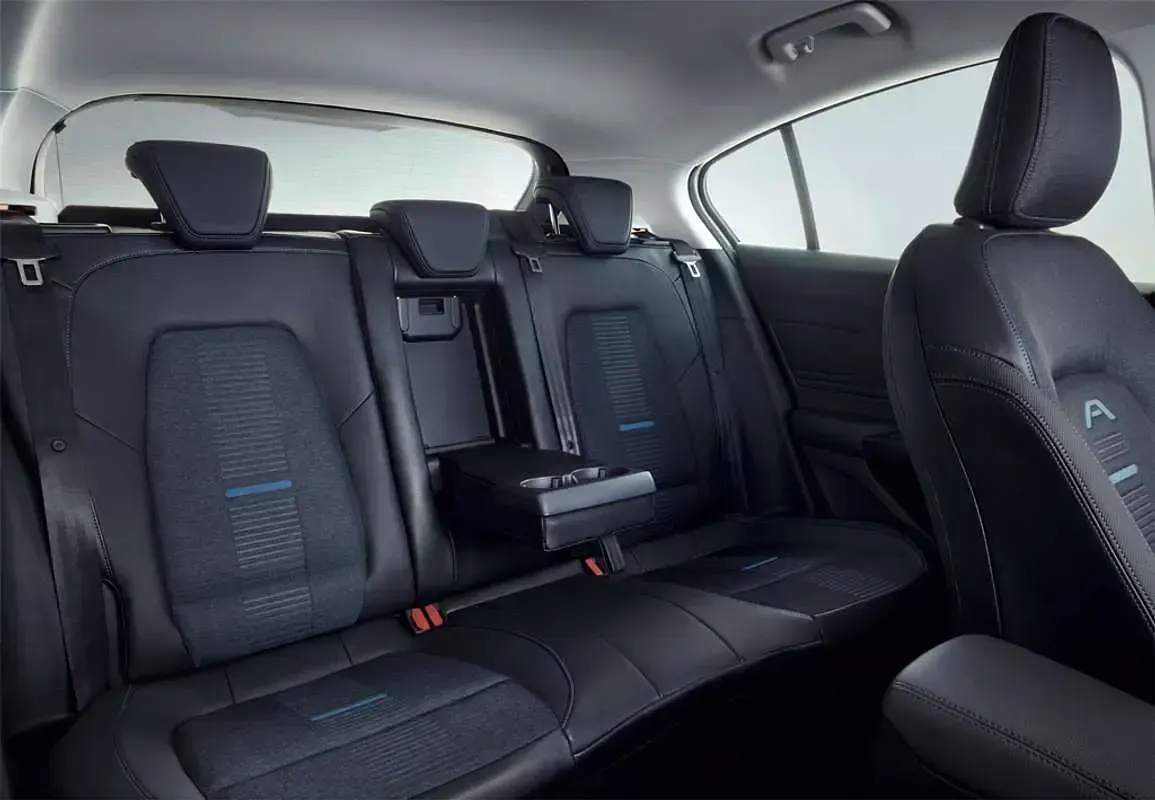 Usado Ford Focus Active 125 HP (91 kW) 2021 Preto Citadino