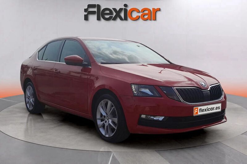 Usado Skoda Octavia Ambition 116 CV (85 kW) 2017 Rojo Berlina