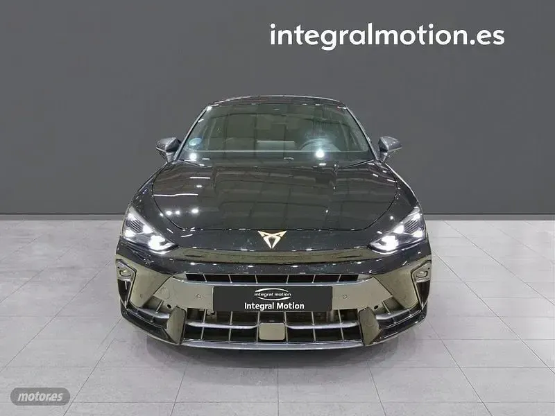 Usado Cupra Leon 204 CV (150 kW) 2025 Negro Berlina