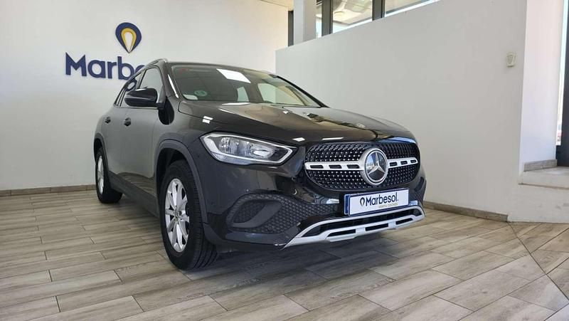 Occasion Mercedes GLA180 136 PK (100 kW) 2021 Zwart SUV