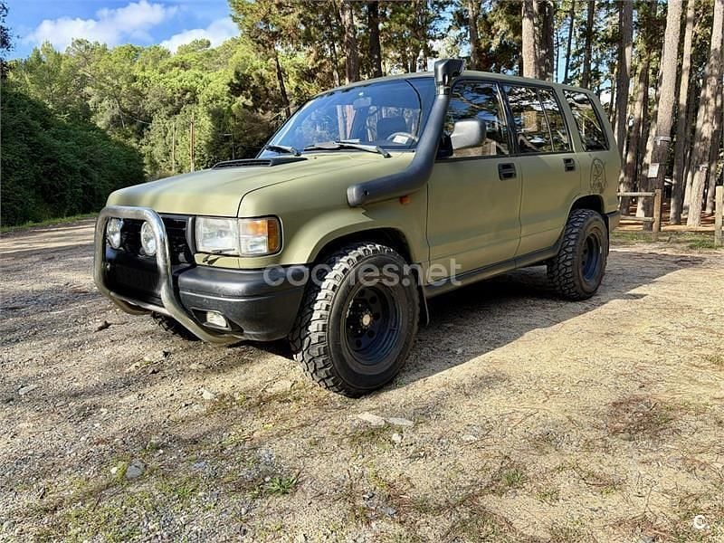 Usado Opel Monterey 114 CV (83 kW) 1998 Verde SUV