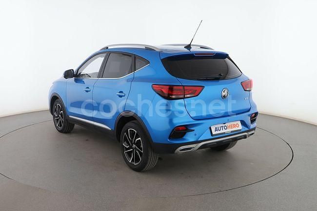 Usado MG ZS Luxury 106 HP (77 kW) 2023 Azul Sedan