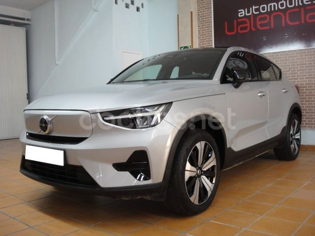 Eléctrico Usado 2023 Volvo EC40 Core SUV | 30.900 € (Super precio) - Imagen 1/4