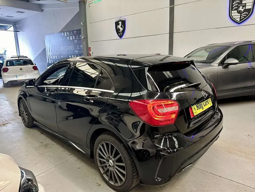 Usado Mercedes A220 177 CV (130 kW) 2016 Negro Utilitario