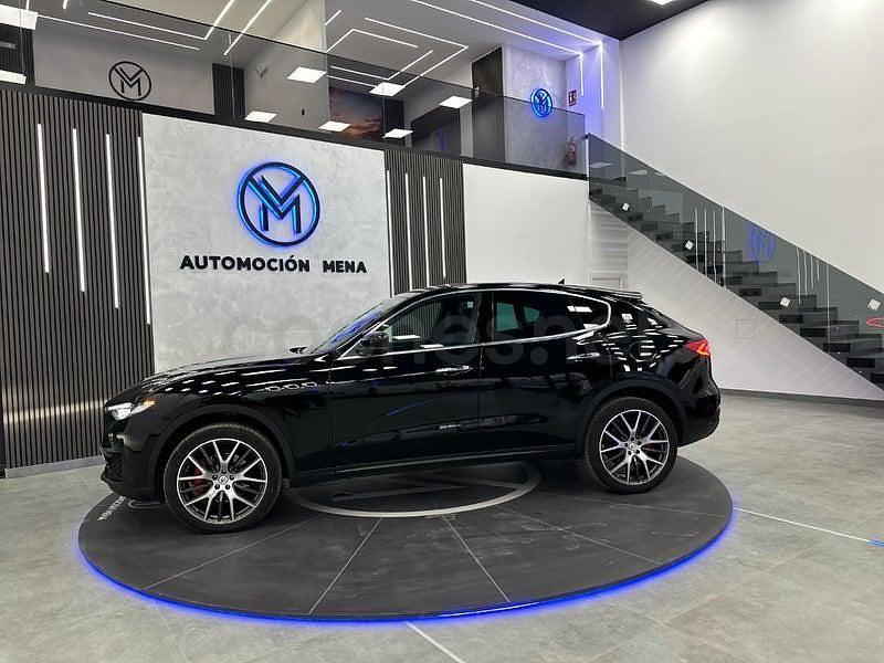 Usado Maserati Levante 350 CV (257 kW) 2020 Negro SUV