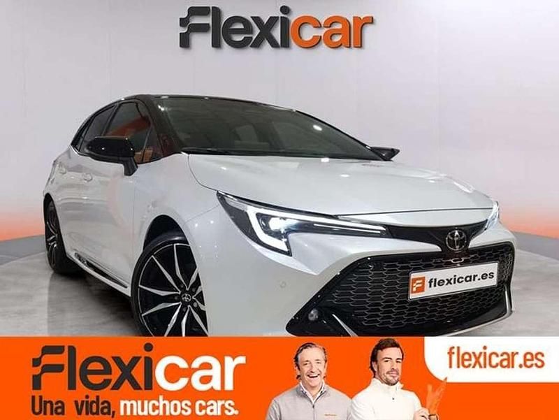 Blanco Usado 2023 Toyota Corolla Sport Utilitario | 26.990 € (Un poco caro) - Imagen 1/4