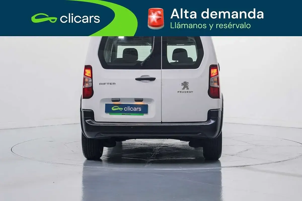 Usado Peugeot Rifter Access 99 CV (72 kW) 2019 Blanco Monovolumen