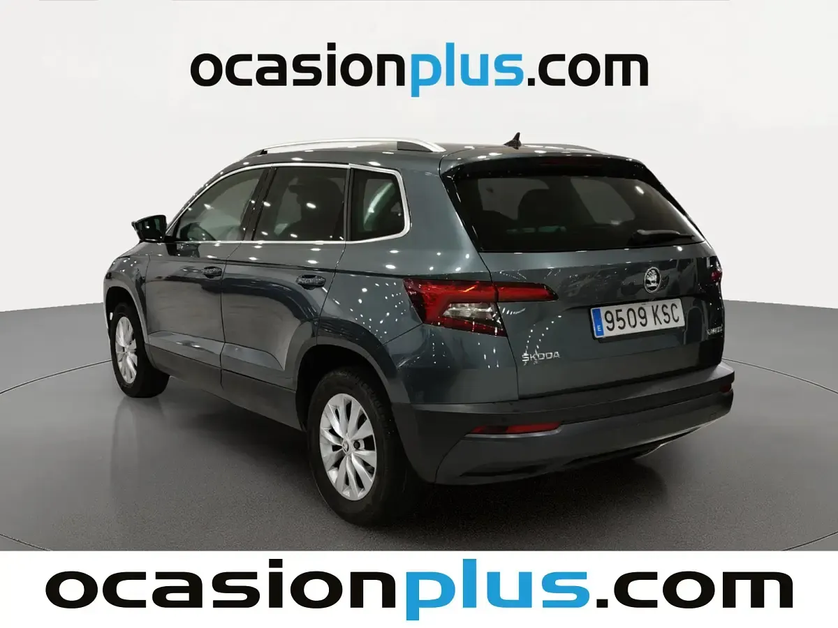 Usado Skoda Karoq Ambition 116 CV (85 kW) 2018 Gris SUV