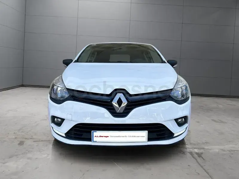Usado Renault Clio IV Life 76 CV (55 kW) 2019 Blanco Berlina