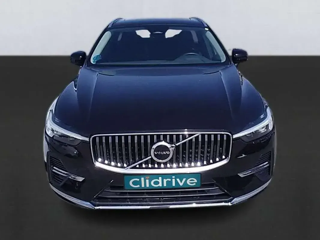 Begagnad Volvo XC60 Inscription 253 HK (186 kW) 2022 Svart SUV