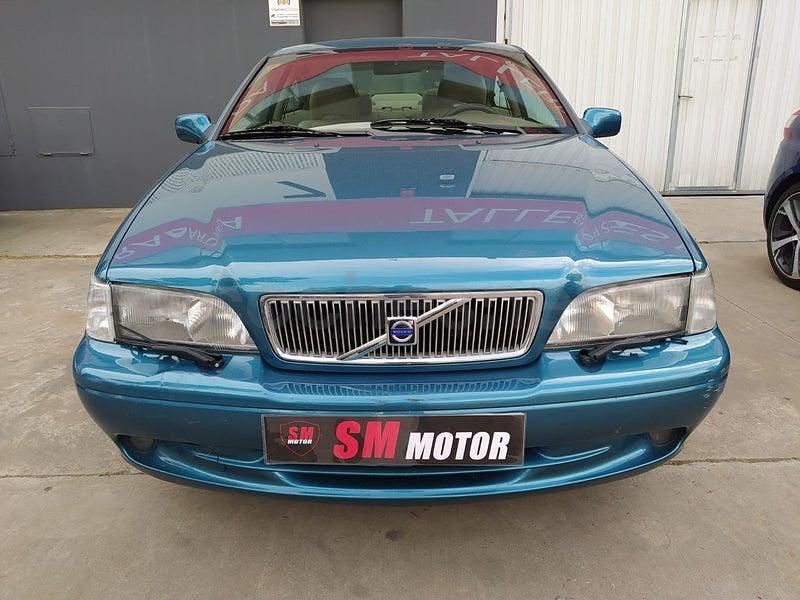 Usado Volvo C70 170 CV (125 kW) 1999 Azul Coupe