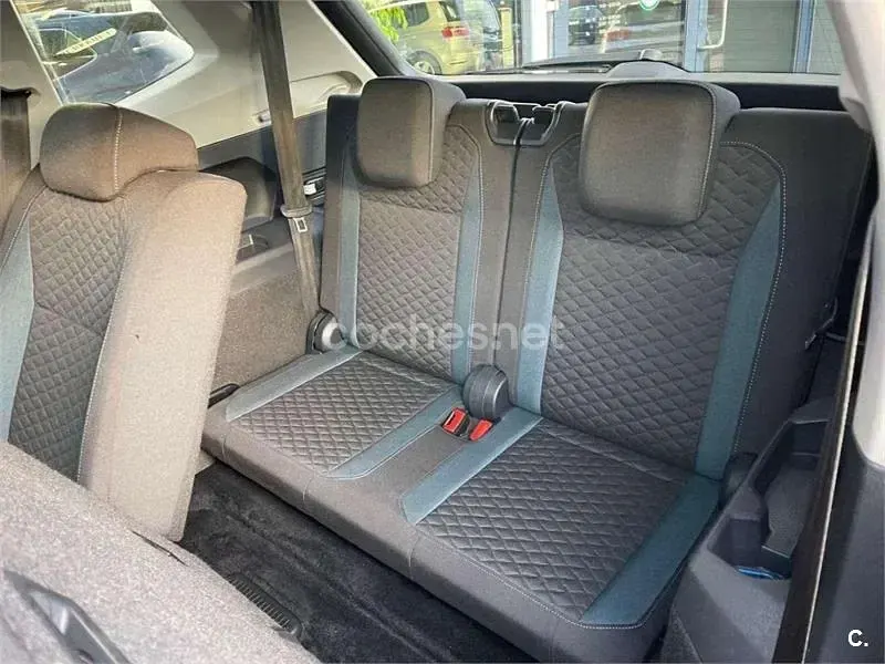 Usado VW Tiguan Allspace Sportline 150 CV (110 kW) 2020 Azul SUV