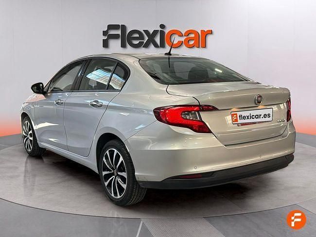 Usado Fiat Tipo Lounge 95 HP (69 kW) 2019 Cinzento