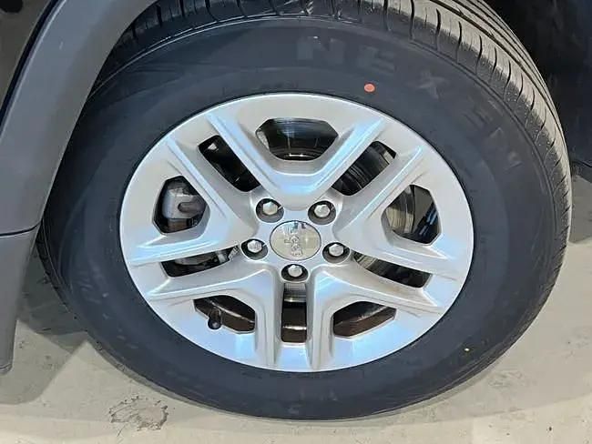 Occasion Jeep Compass Sport 140 ch (102 kW) 2019 Noir SUV