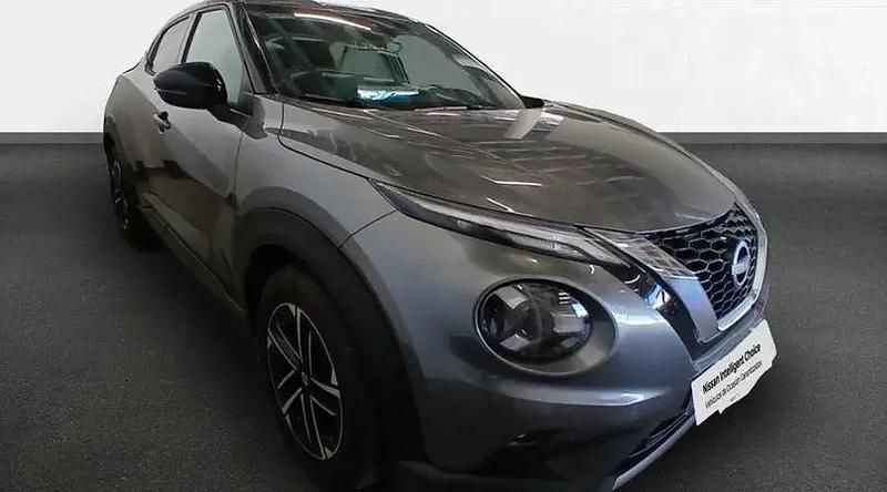 Usado Nissan Juke N-Connecta 114 CV (83 kW) 2024 Skline grey (metalizado) SUV