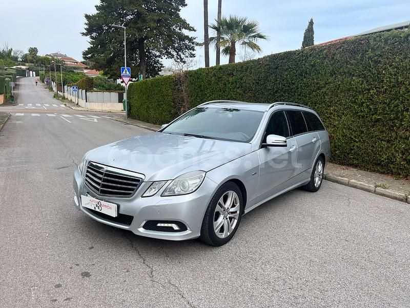 Gris / plata Usado 2010 Mercedes E250 Avantgarde Familiar | 10.900 € (Precio justo) - Imagen 1/4