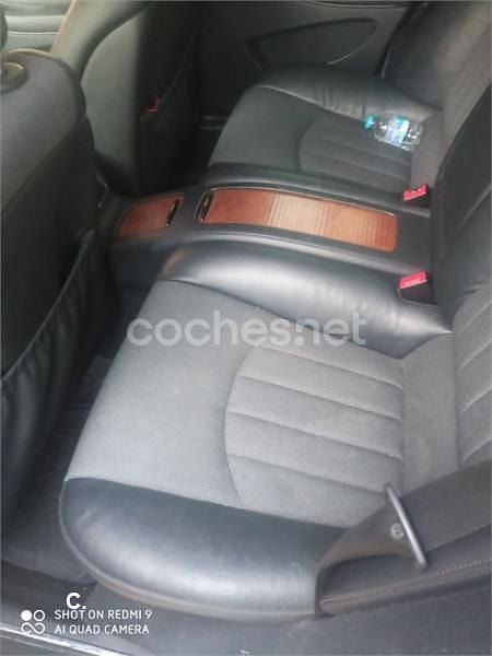 Usado Mercedes CLS320 224 CV (164 kW) 2008 Gris / plata Berlina