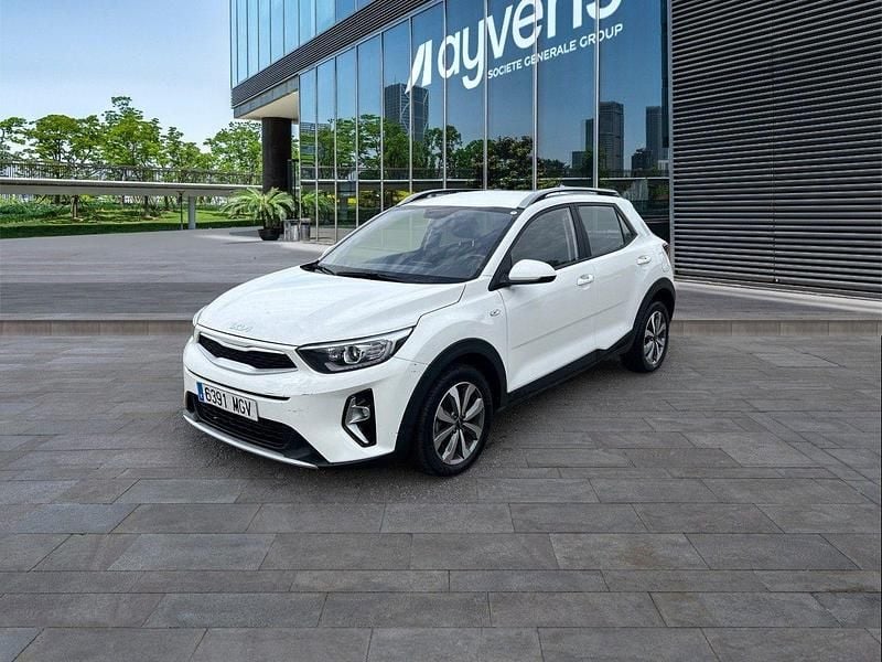Blanco Usado 2023 Kia Stonic SUV | 15.900 € (Precio justo) - Imagen 1/4