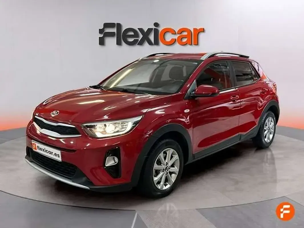 Usado Kia Stonic 101 CV (74 kW) 2018 Rojo SUV