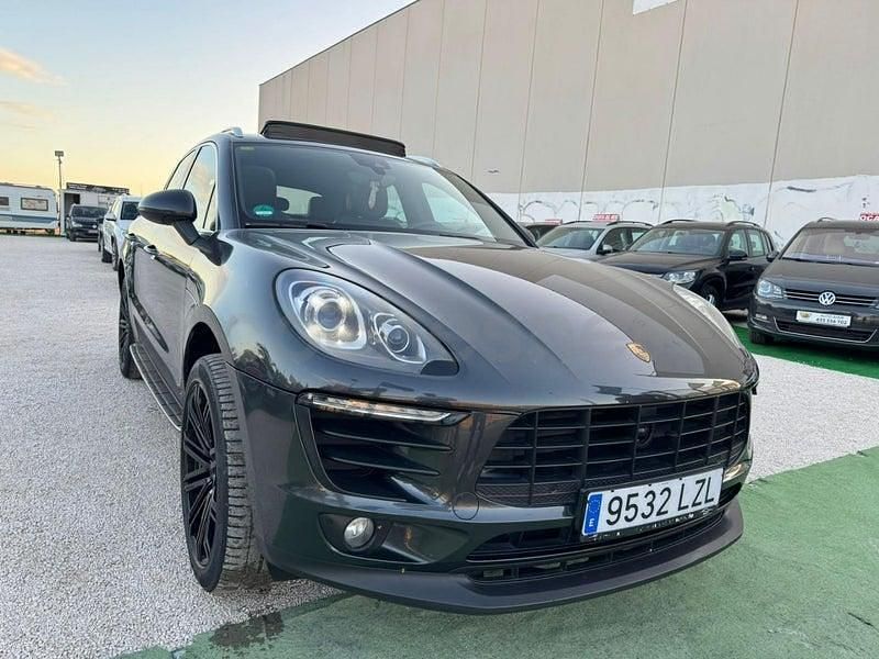Käytetty Porsche Macan S 258 HP (189 kW) 2017 Harmaa Katumaasturi