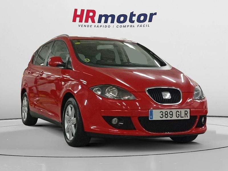 Rojo Usado 2009 Seat Altea Monovolumen | 7890 € - Imagen 1/4