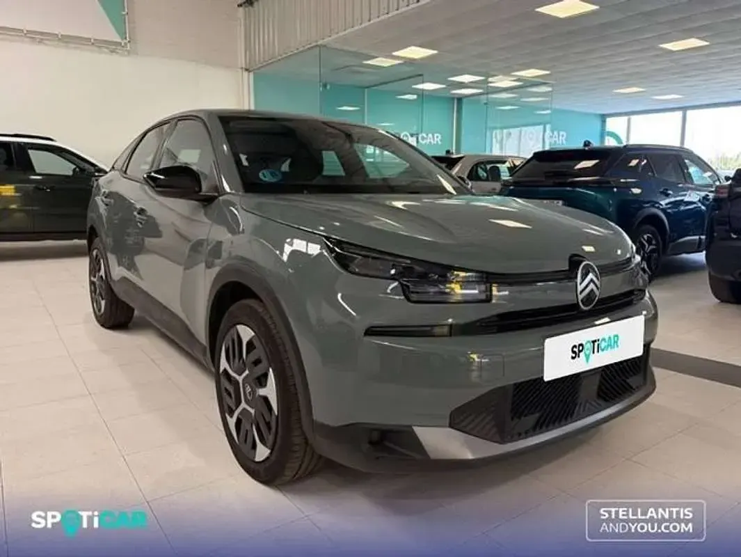 Usado Citroën C4 145 CV (106 kW) 2025 Verde SUV