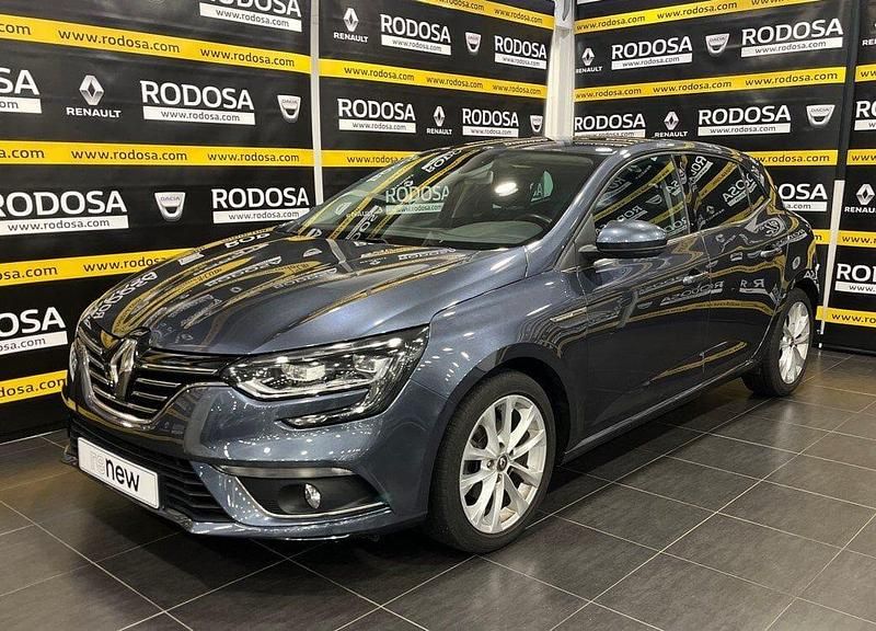 Usado Renault Mégane IV Zen 140 CV (102 kW) 2018 Gris Berlina