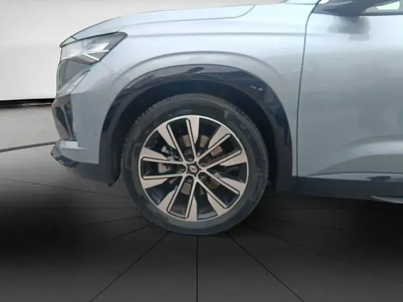 Usado Renault Espace Techno 200 CV (147 kW) 2025 Azulk SUV