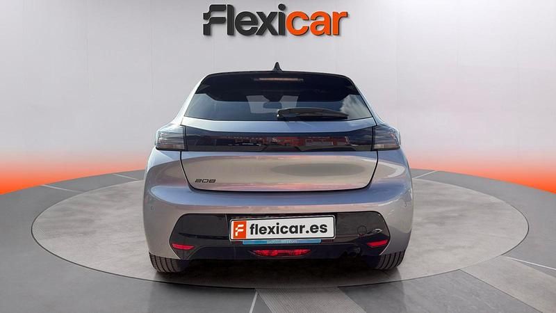 Usado Peugeot 208 Allure 102 CV (75 kW) 2024 Gris Utilitario