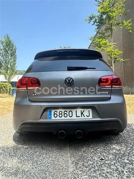 Usado VW Golf VII R 270 CV (198 kW) 2012 Gris / plata Berlina