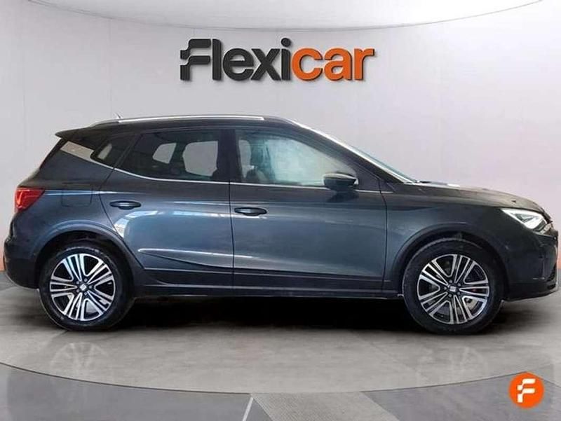 Usado Seat Arona FR 116 CV (85 kW) 2024 Gris SUV