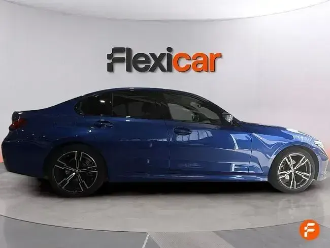 Usado BMW 318 150 CV (110 kW) 2024 Azul Berlina