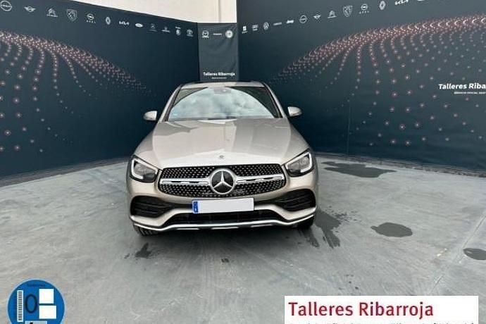 Usado Mercedes GLC300 306 CV (225 kW) 2021 Coupe