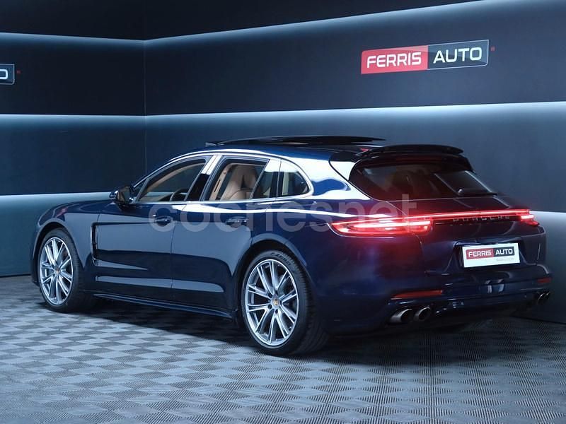 Usado Porsche Panamera Sport Turismo 441 CV (324 kW) 2018 Azul Familiar