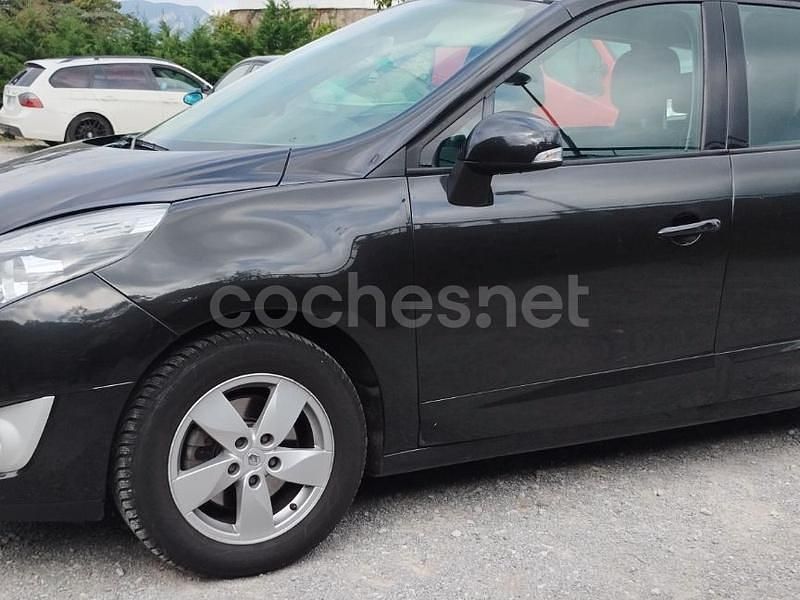 Negro Usado 2010 Renault Grand Scénic III Dynamique Monovolumen | 3890 € (Precio justo) - Imagen 1/4