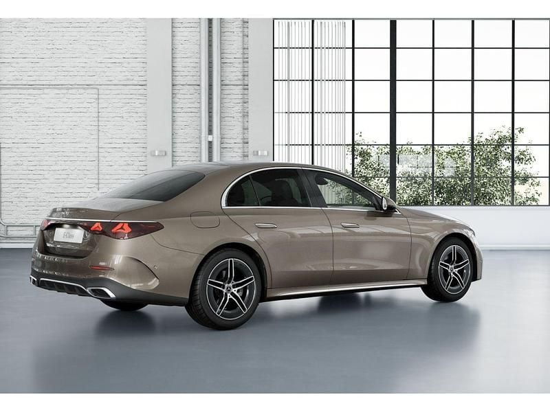 Nuevo Mercedes E220 197 CV (144 kW) 2025 Marrón Berlina