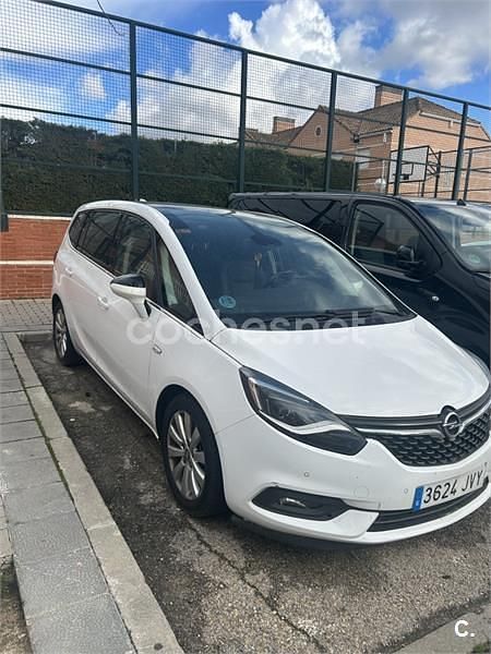 Usado Opel Zafira Tourer Excellence 170 CV (125 kW) 2016 Blanco Monovolumen