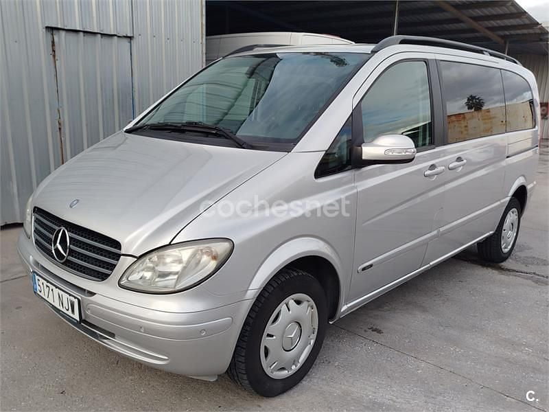 Usado Mercedes Viano 150 CV (110 kW) 2009 Gris / plata Monovolumen