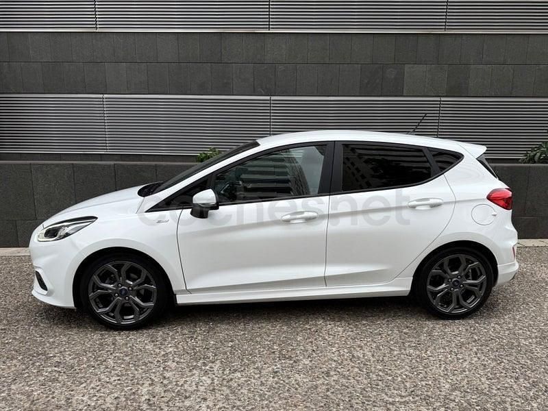 Usado Ford Fiesta ST-Line 125 CV (91 kW) 2018 Blanco Utilitario