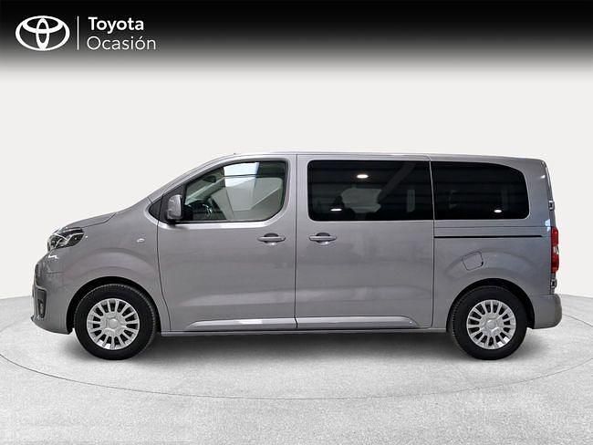 Usado Toyota Proace Verso 145 CV (106 kW) 2023 Gris / plata Familiar