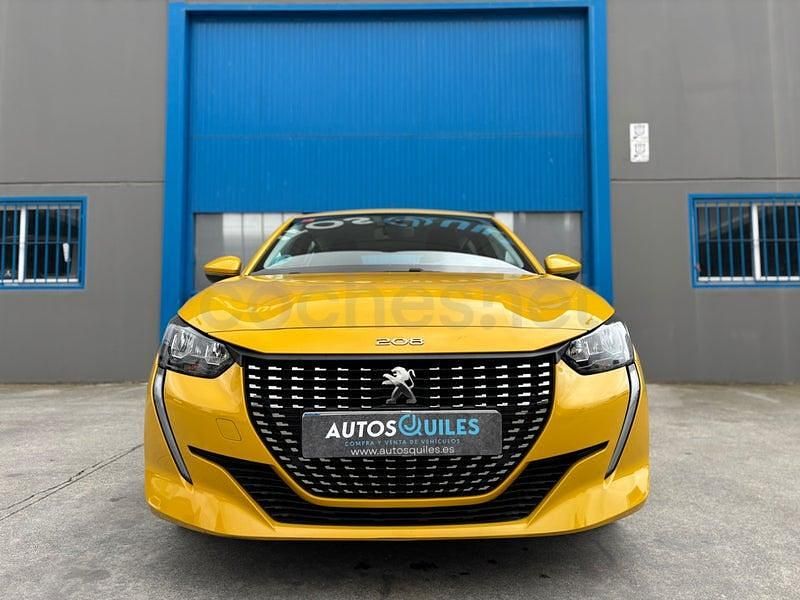 Usado Peugeot 208 Allure 102 CV (75 kW) 2022 Amarillo Utilitario