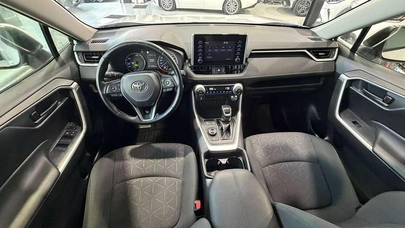 Usado Toyota RAV4 Hybrid Advance 218 CV (160 kW) 2022 Blanco SUV