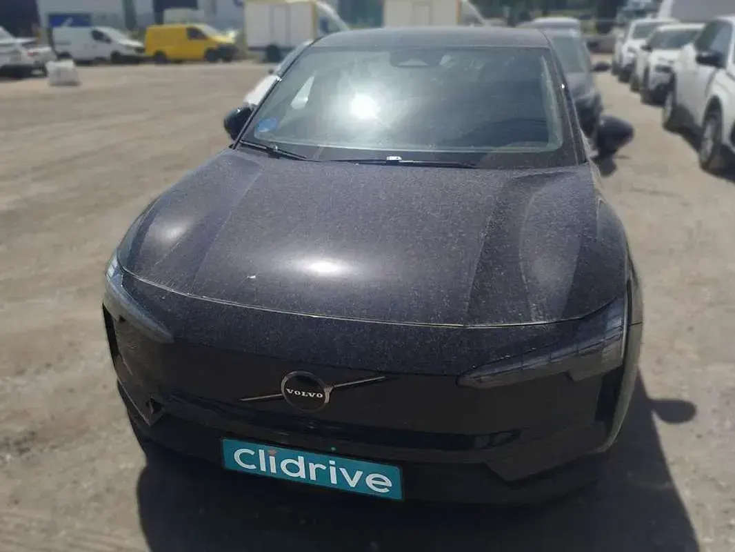 Usado Volvo EX30 Ultra 200 kW (272 CV) 2024 Negro SUV