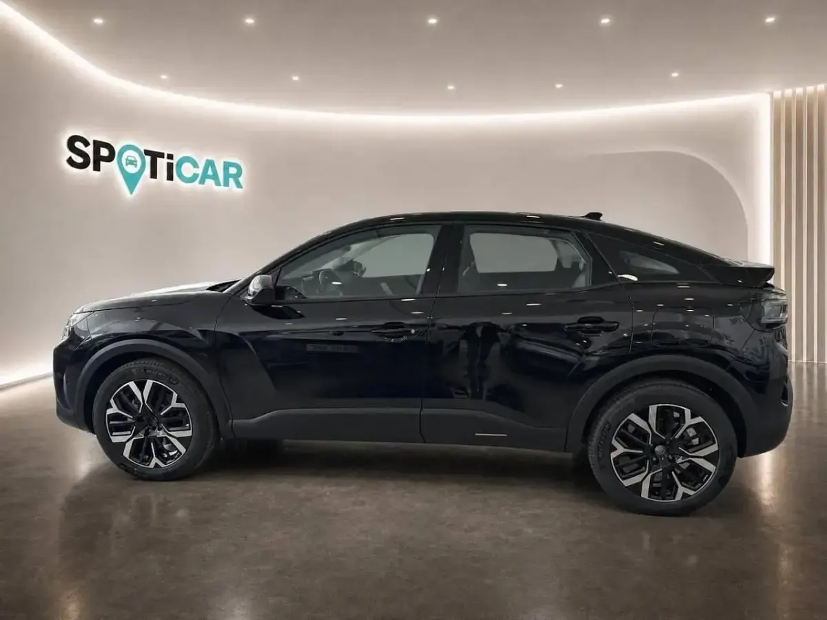 Nuevo Citroën C4 Business Class 145 CV (106 kW) 2026 Negro SUV
