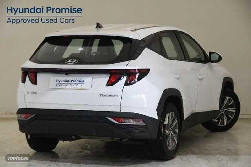 Usado Hyundai Tucson 116 CV (85 kW) 2021 Polar white SUV
